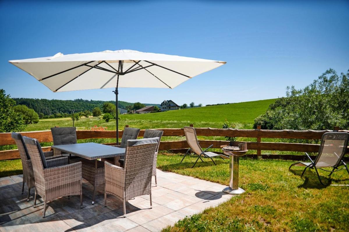 Ferienhaus Chilllout Chalets Daun-Kradenbach Eksteriør billede